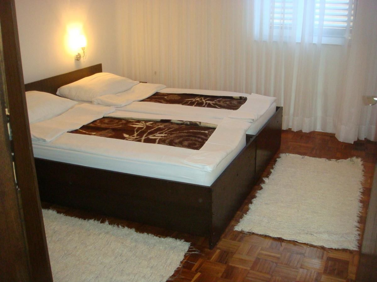 Гостевой дом Guest house Dragović Свети-Стефан-40