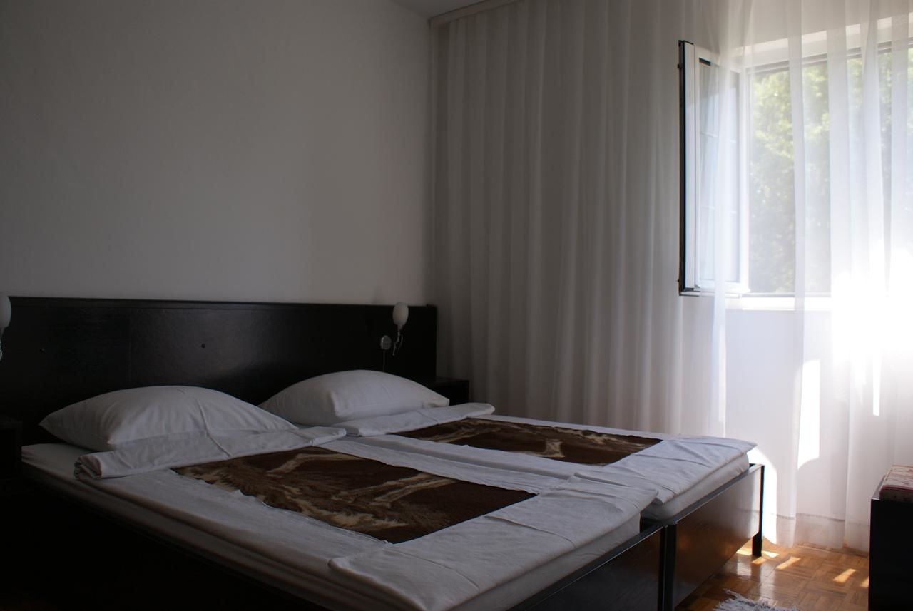 Гостевой дом Guest house Dragović Свети-Стефан