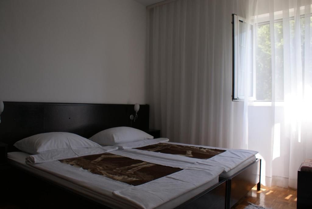 Гостевой дом Guest house Dragović Свети-Стефан
